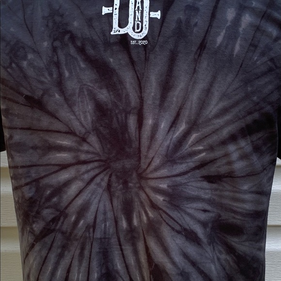 6’ FEET Hand And Cross Bones Tee Shirt - Picture 4 of 8